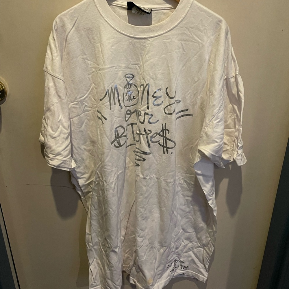 Algierz White Graphic Crewneck T-Shirt - Money Over B***h$ Design